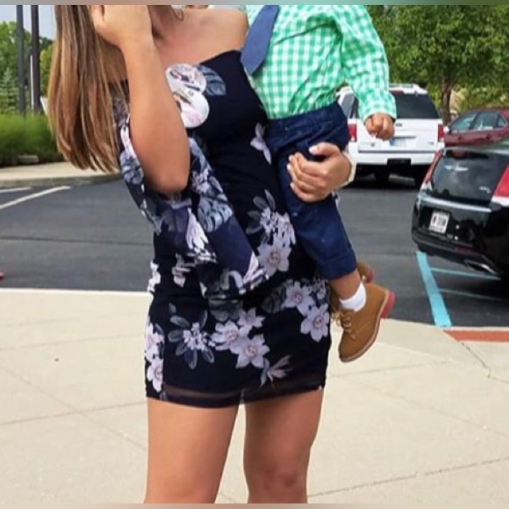 Charolette Russe Dress Floral Small